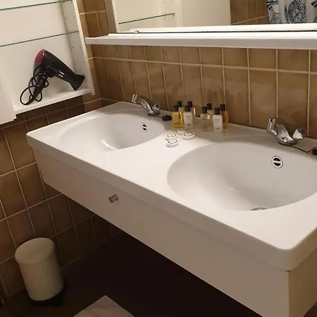 En Bord De Apartamento